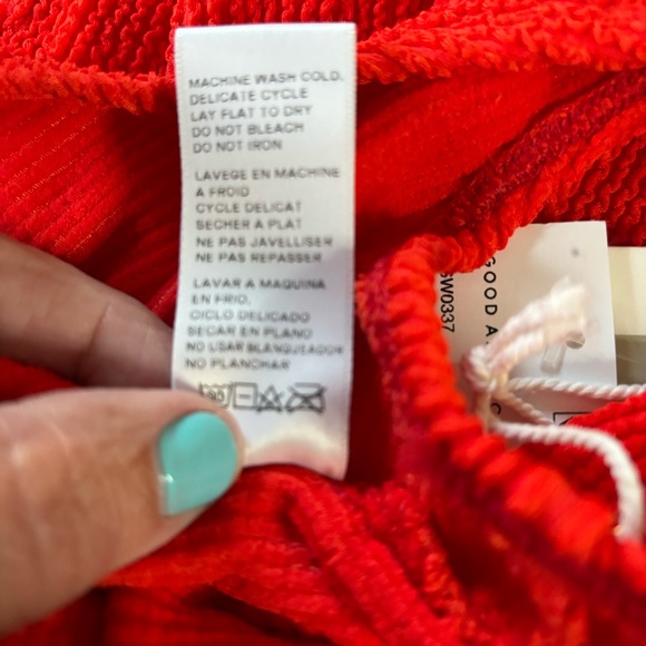 GOOD AMERICAN Always Fits One-Shoulder One piece crinkle Swimsuit New with Tags - Picture 7 of 7